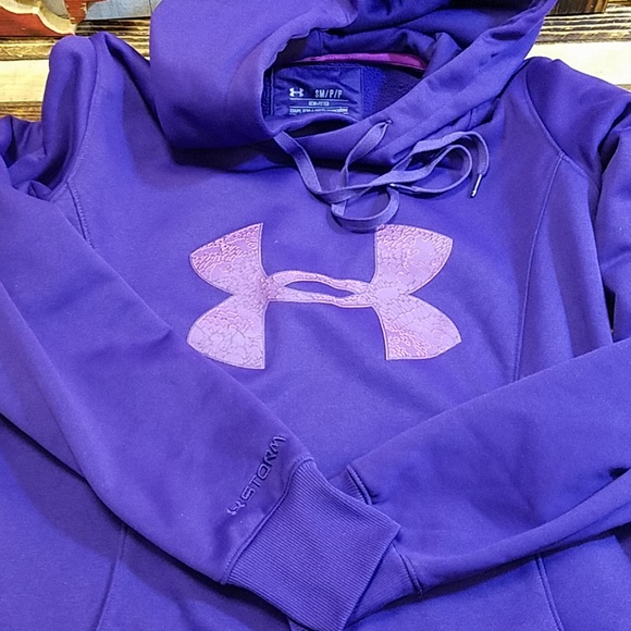 Under Armour Tops - Under Armour Hoodie Semi Fitted Womens Size Small